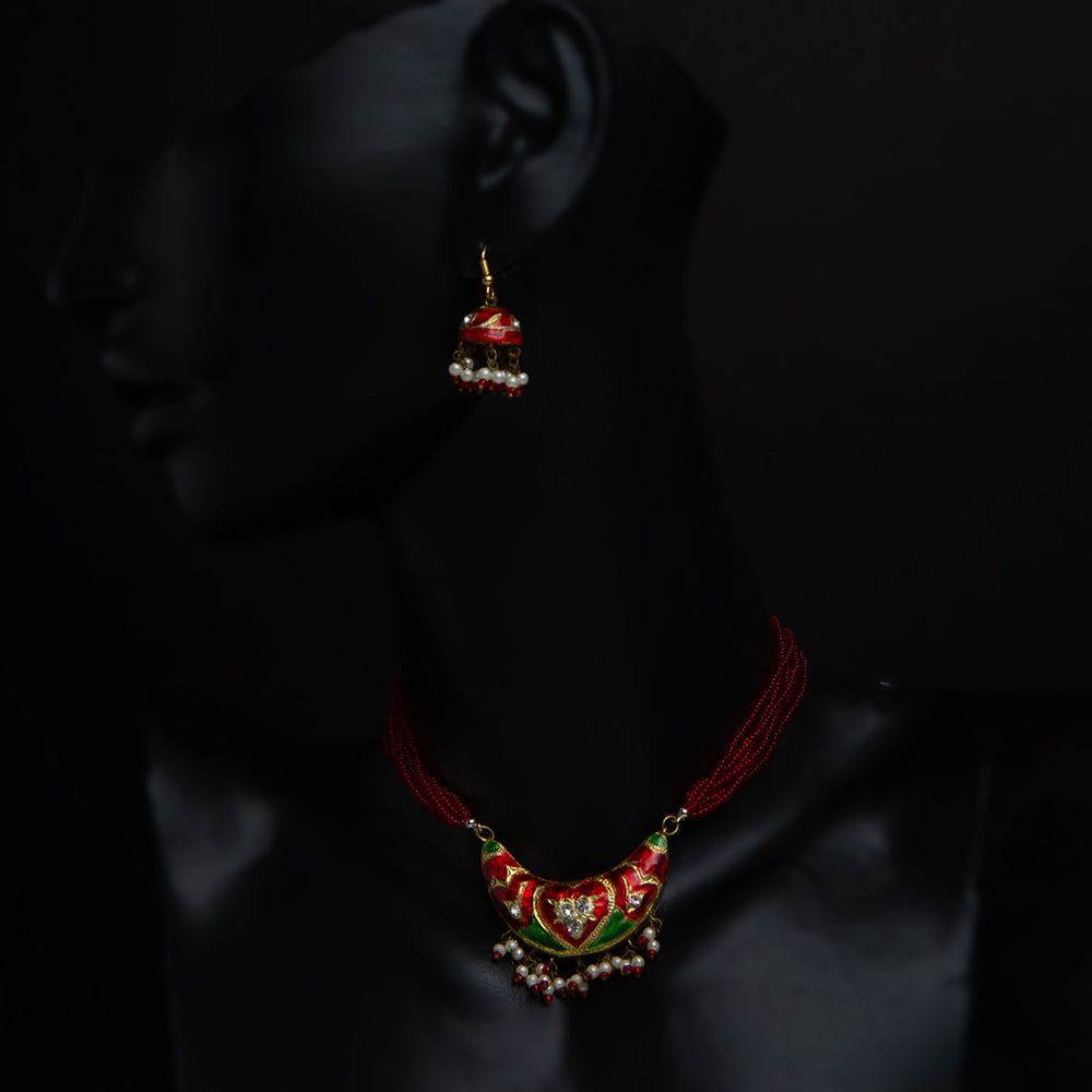 Traditional Jewelry
Handmade
Necklace
Ear rings
Wedding jewelry