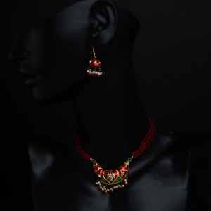 Traditional Jewelry
Handmade
Necklace
Ear rings
Wedding jewelry