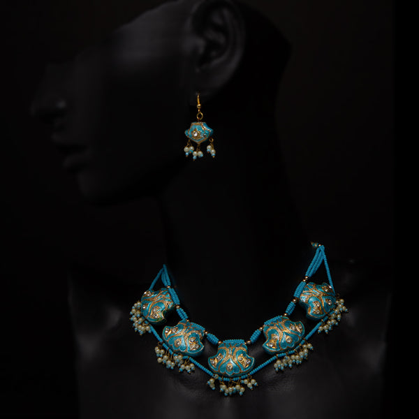 Traditional Jewelry
Handmade
Necklace
Ear rings
Wedding jewelry